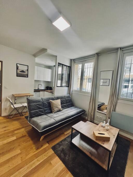 Tres Beau Studio Refait A Neuf 2 Apartment Сент-Уен Екстериор снимка