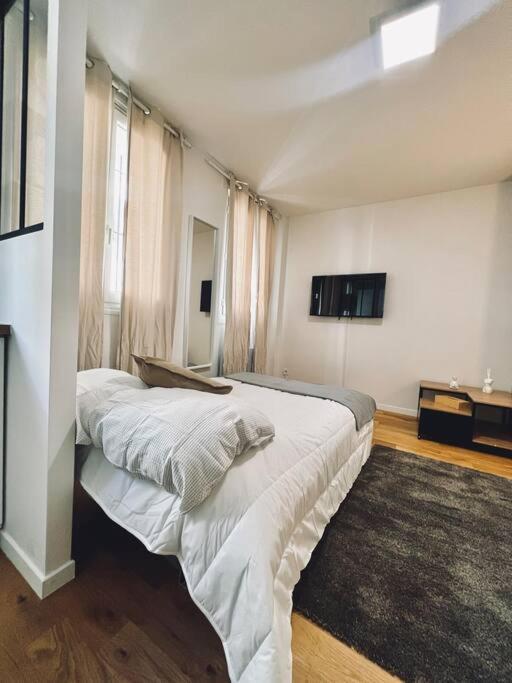 Tres Beau Studio Refait A Neuf 2 Apartment Сент-Уен Екстериор снимка