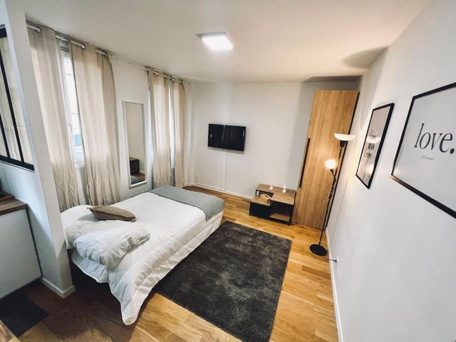Tres Beau Studio Refait A Neuf 2 Apartment Сент-Уен Екстериор снимка